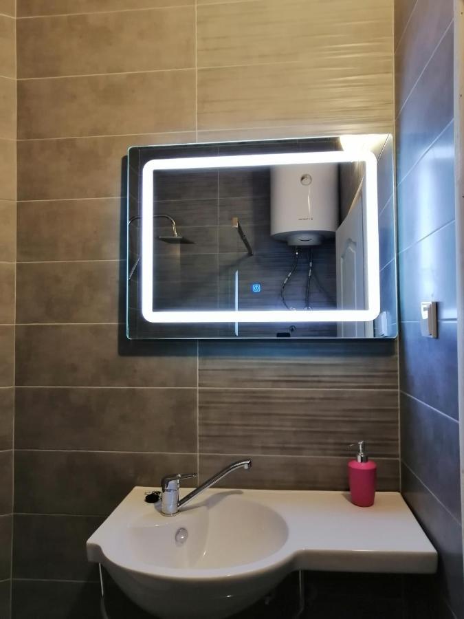 Apartmani M Херцег Нови Екстериор снимка